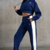 Pantaloni della tuta a gamba larga in blu navy Pantaloni della tuta a gamba larga in blu navy
