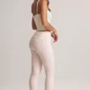 Pantaloni svasati a vita media con risvolto in modal Bebe con stampa a righe Pantaloni svasati a vita media con risvolto in modal Bebe con stampa a righe
