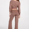 Pantaloni Thea in Modal a vita bassa e gamba dritta in color moka Pantaloni Thea in Modal a vita bassa e gamba dritta in color moka