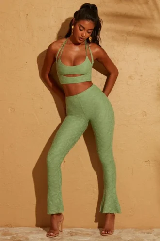 Pantaloni Zuni con allacciatura sul retro in verde