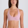 Reggiseno sportivo con scollo a V e incrocio sulla schiena in color malva Reggiseno sportivo con scollo a V e incrocio sulla schiena in color malva