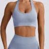 Reggiseno sportivo con scollo all’americana Define Luxe in grigio blu Reggiseno sportivo con scollo all’americana Define Luxe in grigio blu