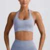 Reggiseno sportivo con scollo all’americana Define Luxe in grigio blu Reggiseno sportivo con scollo all’americana Define Luxe in grigio blu