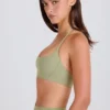 Reggiseno sportivo con scollo rotondo e collo all’americana in Matcha Reggiseno sportivo con scollo rotondo e collo all’americana in Matcha