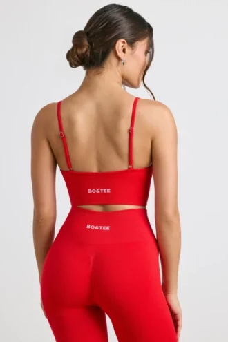 Reggiseno sportivo Define Luxe con scollo a V in rosso