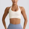 Reggiseno sportivo Define Luxe con scollo all’americana in bianco Reggiseno sportivo Define Luxe con scollo all’americana in bianco