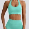 Reggiseno sportivo Define Luxe con scollo all’americana in menta Reggiseno sportivo Define Luxe con scollo all’americana in menta