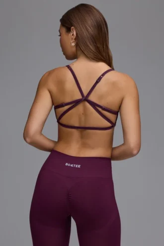 Reggiseno sportivo Define Luxe Multiway con schiena scoperta in Grape