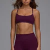 Reggiseno sportivo Define Luxe Multiway con schiena scoperta in Grape Reggiseno sportivo Define Luxe Multiway con schiena scoperta in Grape