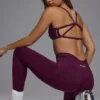 Reggiseno sportivo Define Luxe Multiway con schiena scoperta in Grape Reggiseno sportivo Define Luxe Multiway con schiena scoperta in Grape