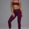 Reggiseno sportivo Define Luxe Multiway con schiena scoperta in Grape Reggiseno sportivo Define Luxe Multiway con schiena scoperta in Grape