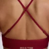 Reggiseno sportivo senza cuciture con incrocio sulla schiena Super Sculpt in bordeaux Reggiseno sportivo senza cuciture con incrocio sulla schiena Super Sculpt in bordeaux