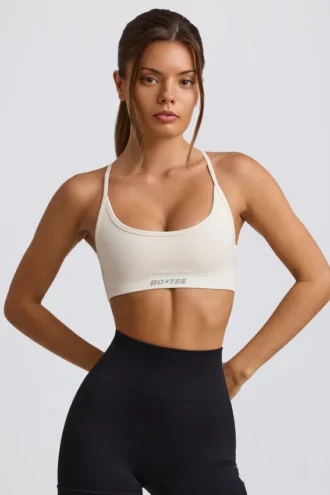 Reggiseno sportivo senza cuciture e senza schienale Super Sculpt in bianco