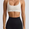 Reggiseno sportivo senza cuciture e senza schienale Super Sculpt in bianco Reggiseno sportivo senza cuciture e senza schienale Super Sculpt in bianco