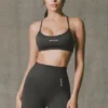 Reggiseno sportivo senza cuciture e senza schienale Super Sculpt in color cenere Reggiseno sportivo senza cuciture e senza schienale Super Sculpt in color cenere