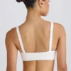 Reggiseno sportivo Soft Active con bordi a contrasto in bianco Reggiseno sportivo Soft Active con bordi a contrasto in bianco