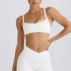 Reggiseno sportivo Soft Active con bordi a contrasto in bianco Reggiseno sportivo Soft Active con bordi a contrasto in bianco