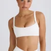 Reggiseno sportivo Soft Active con bordi a contrasto in bianco Reggiseno sportivo Soft Active con bordi a contrasto in bianco