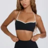 Reggiseno sportivo Soft Active con scollo a cuore in nero Reggiseno sportivo Soft Active con scollo a cuore in nero