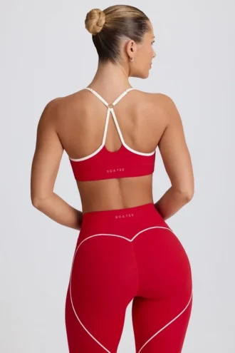 Reggiseno sportivo Soft Active con scollo a cuore in rosso acceso
