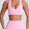 Reggiseno sportivo Soft Active con scollo a V in rosa baby Reggiseno sportivo Soft Active con scollo a V in rosa baby