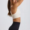 Reggiseno sportivo Super Sculpt senza cuciture con spalline incrociate sulla schiena in bianco