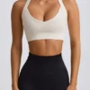 Reggiseno sportivo Super Sculpt senza cuciture con spalline incrociate sulla schiena in bianco