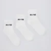 Set di calzini corti a costine in bianco Set di calzini corti a costine in bianco