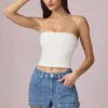Shorts a vita alta e linea ad A Beata in lavaggio blu medio Shorts a vita alta e linea ad A Beata in lavaggio blu medio