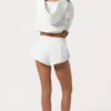 Shorts a vita media in color latte Shorts a vita media in color latte