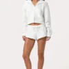 Shorts a vita media in color latte Shorts a vita media in color latte