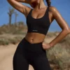 Shorts da ciclista a vita alta FlexiRib in nero Shorts da ciclista a vita alta FlexiRib in nero