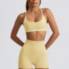 Shorts senza cuciture Super Sculpt in giallo burro Shorts senza cuciture Super Sculpt in giallo burro