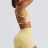 Shorts senza cuciture Super Sculpt in giallo burro Shorts senza cuciture Super Sculpt in giallo burro