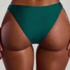 Slip Bikini a vita alta con decorazioni in perline Palau in verde giada Slip Bikini a vita alta con decorazioni in perline Palau in verde giada