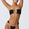 Slip Bikini Cheeky con spalline larghe e decorazioni Sunray in nero Slip Bikini Cheeky con spalline larghe e decorazioni Sunray in nero