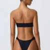 Slip Bikini Cheeky con spalline larghe e decorazioni Sunray in nero Slip Bikini Cheeky con spalline larghe e decorazioni Sunray in nero
