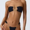 Slip Bikini Cheeky con spalline larghe e decorazioni Sunray in nero Slip Bikini Cheeky con spalline larghe e decorazioni Sunray in nero