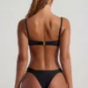 Slip Bikini con fascia larga e decorazioni in perline Maui, colore nero Slip Bikini con fascia larga e decorazioni in perline Maui, colore nero