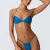 Top bikini con scollo all’americana e ruches decorato Clearwater in blu oceano Top bikini con scollo all’americana e ruches decorato Clearwater in blu oceano