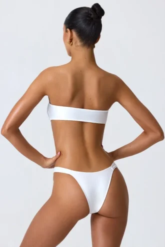 Slip Bikini con spalline larghe e decorazioni Sunray in bianco