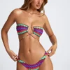 Slip Bikini Micro Cheeky Azure By Oh Polly con stampa multicolore Slip Bikini Micro Cheeky Azure By Oh Polly con stampa multicolore