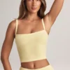Top a canotta con scollo quadrato Lai in Modal, color sorbetto al limone