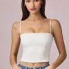 Top a canotta Hania in modal con ricamo inglese, bianco Top a canotta Hania in modal con ricamo inglese, bianco