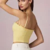 Top a canotta Hania in Modal con ricamo inglese, giallo limone Top a canotta Hania in Modal con ricamo inglese, giallo limone