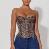 Top a corsetto con lacci Araminta con stampa leopardata