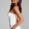 Top a corsetto con lacci Araminta in bianco