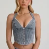 Top a corsetto con scollo all’americana Lotta in azzurro Top a corsetto con scollo all’americana Lotta in azzurro