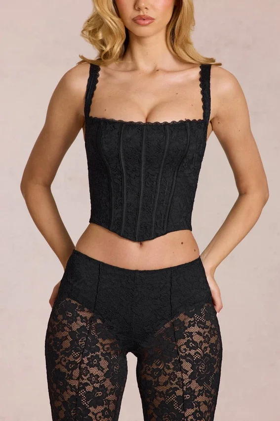 Top a corsetto regolabile con scollo morbido in pizzo Jemara, colore nero Top a corsetto regolabile con scollo morbido in pizzo Jemara, colore nero