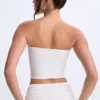 Top a fascia con davanti intrecciato Edie in Modal bianco Top a fascia con davanti intrecciato Edie in Modal bianco
